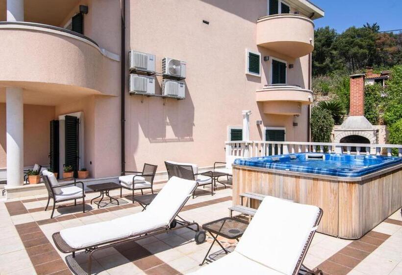 فندق Apartment Villa Lavandula   Swimming Pool View