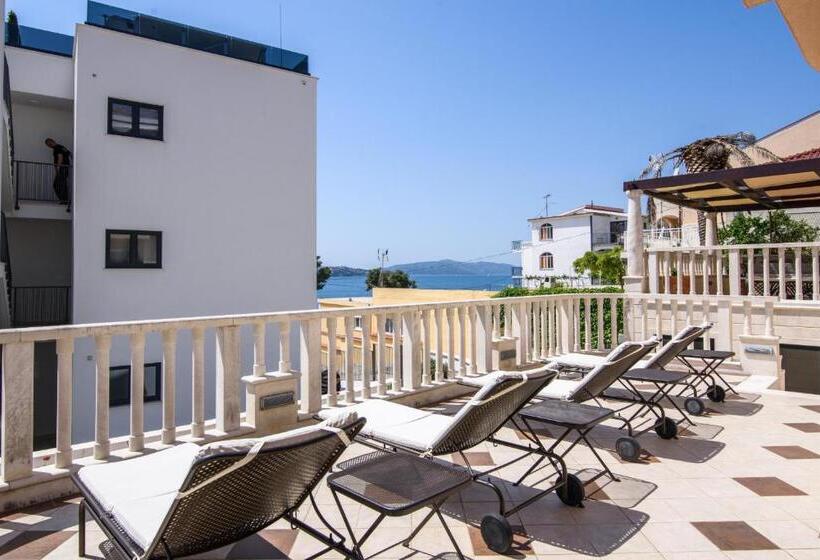 فندق Apartment Villa Lavandula   Swimming Pool View