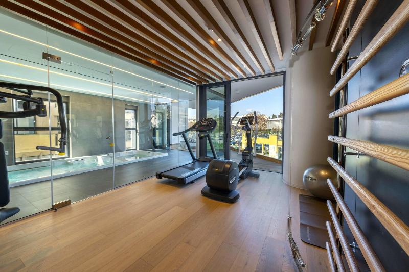 هتل Central Park Residence