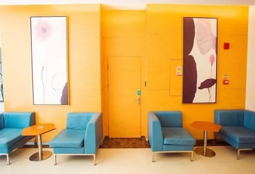 Hotelli Jinjiang Inn Sanya Bay Jixiang Street Seaview