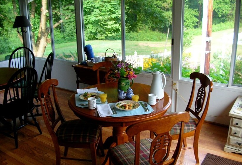 ホテル Meadow Gardens Bed And Breakfast