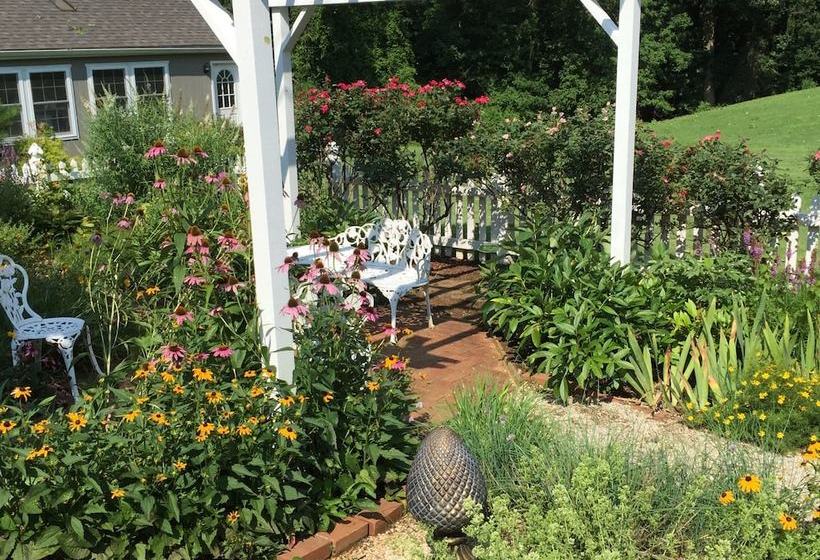 ホテル Meadow Gardens Bed And Breakfast