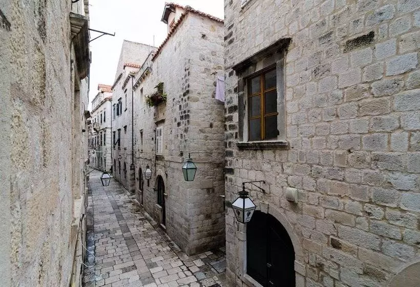 هتل Rooms Jozomare