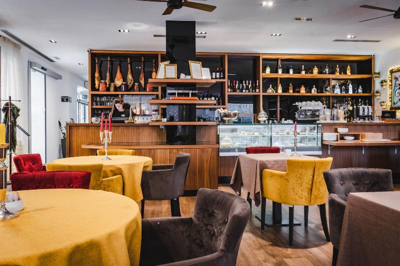 בית מלון כפרי Perla Luxury Rooms