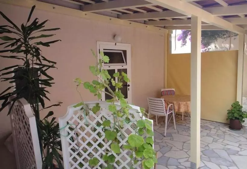 Hotelli Studios Antonio