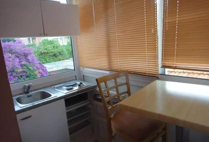 Hotelli Studios Antonio