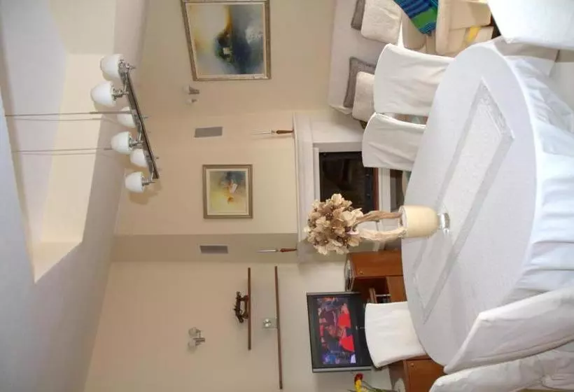 ホテル Villa Marica Primosten