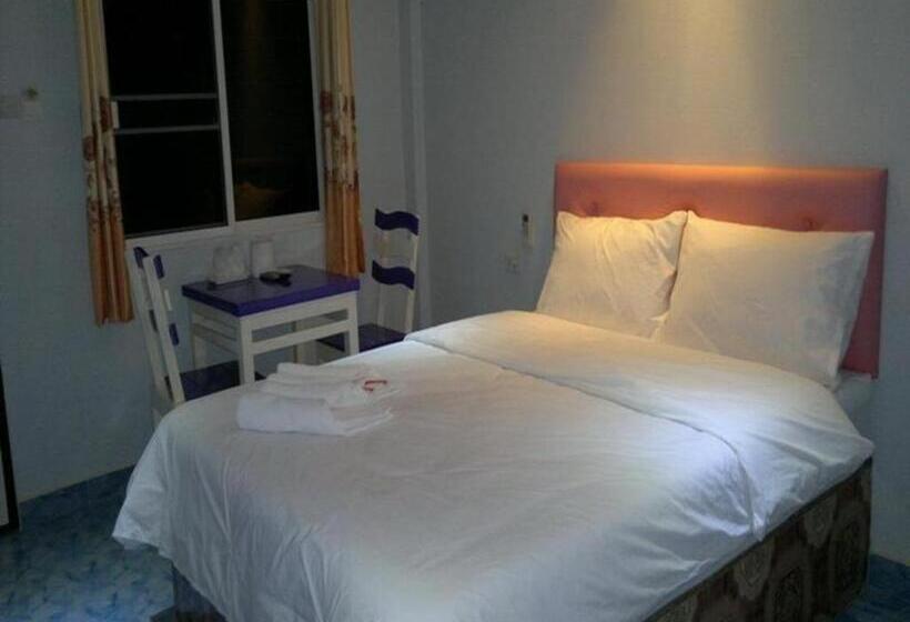 هتل Wattana Hill Resort