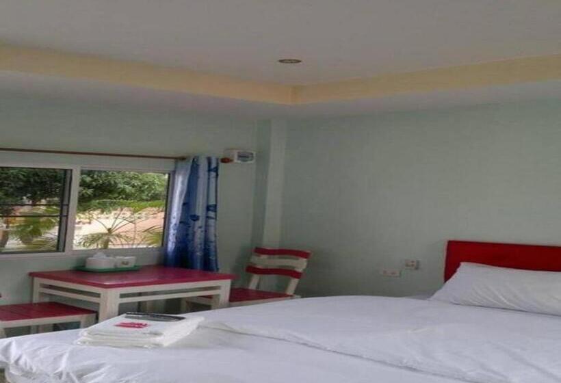 هتل Wattana Hill Resort