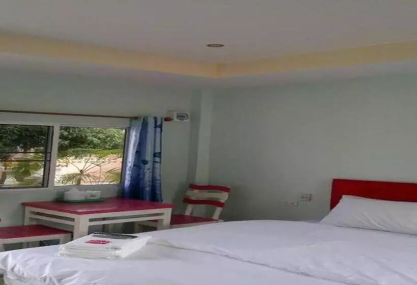 هتل Wattana Hill Resort