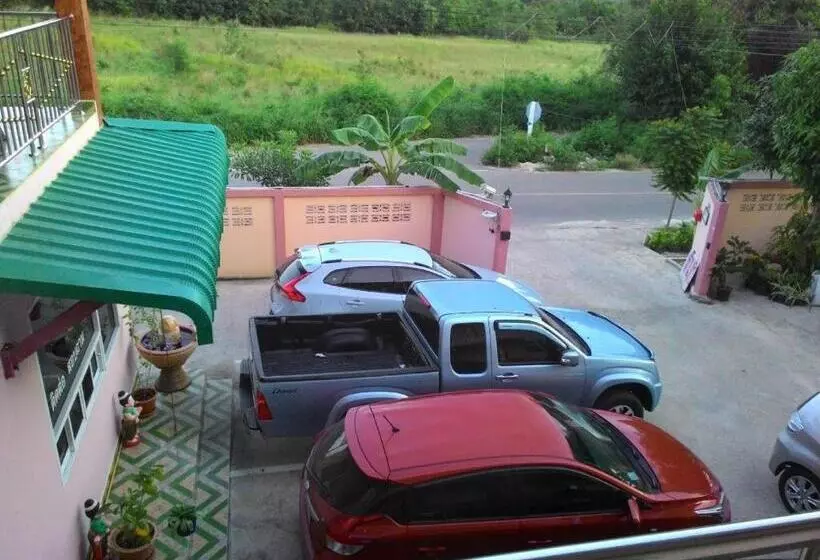 هتل Wattana Hill Resort