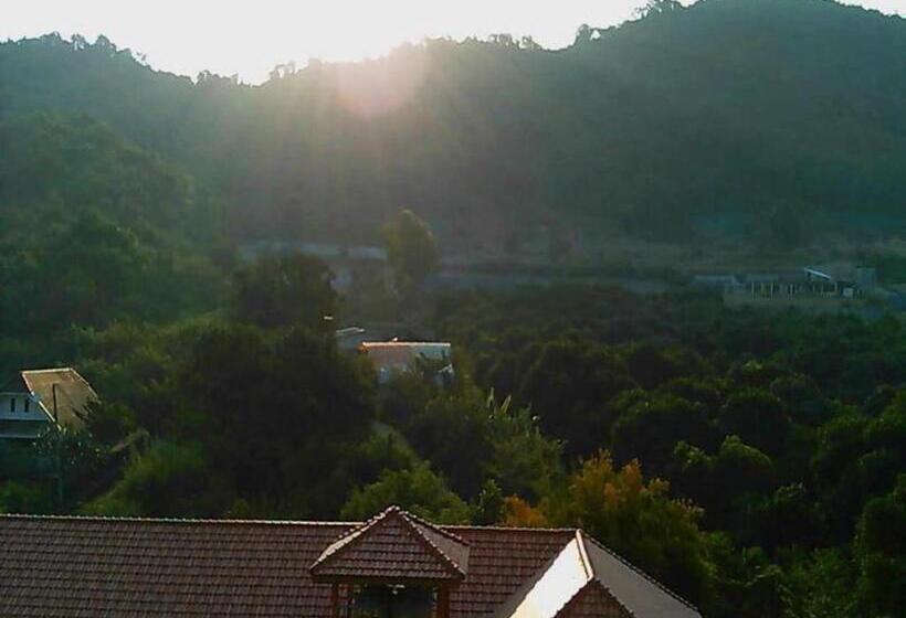 هتل Wattana Hill Resort