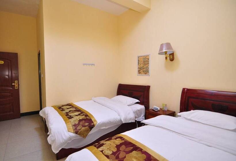 Huangting Hotel Kunming Airport