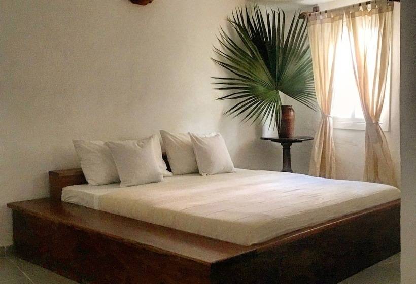 Le Koral Beach Hotel Lekbh