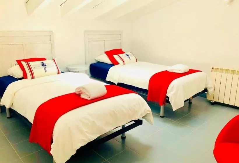 Hotelli Beach House Es Trenc