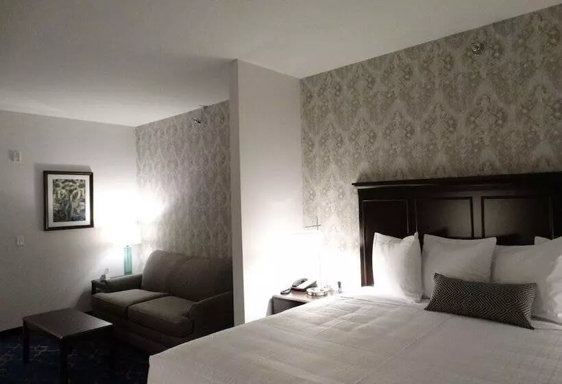 ホテル Best Western Plus New Richmond Inn & Suites