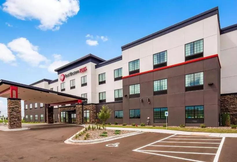 ホテル Best Western Plus New Richmond Inn & Suites