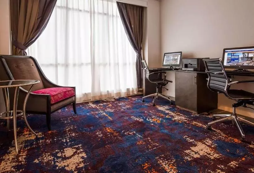 ホテル Best Western Plus New Richmond Inn & Suites