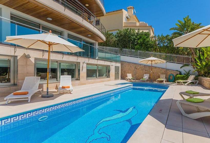 ホテル Delfin Luxe