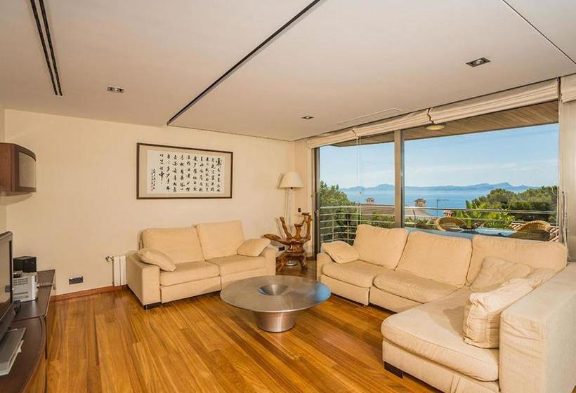 ホテル Delfin Luxe