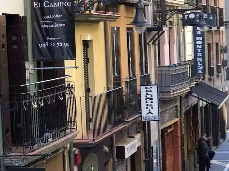 Hotelli El Camino Urban Rooms