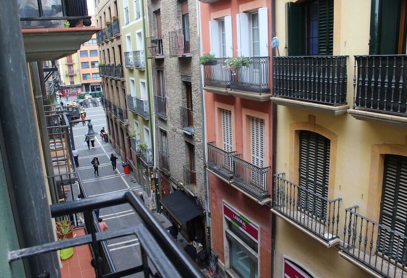 ホテル El Camino Urban Rooms