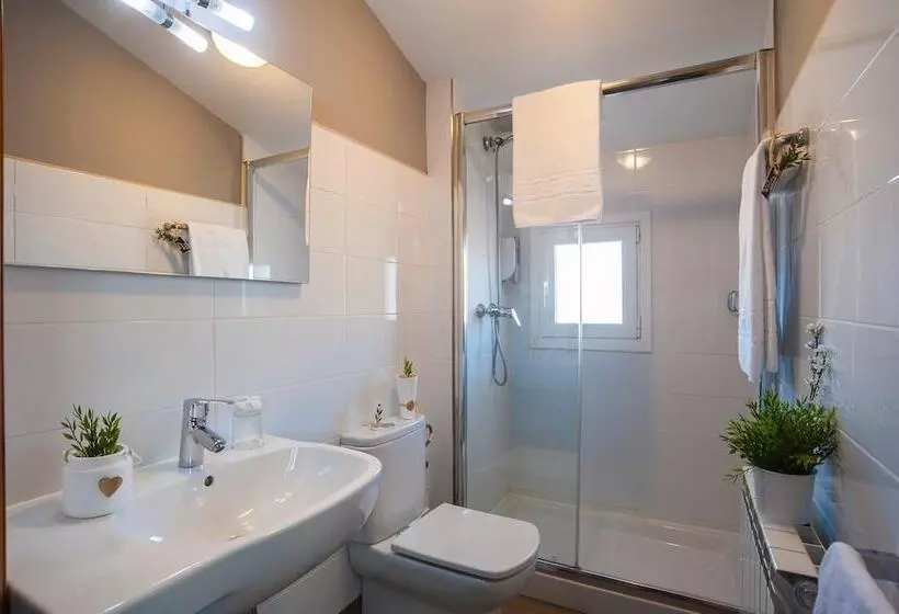 Hotelli El Camino Urban Rooms