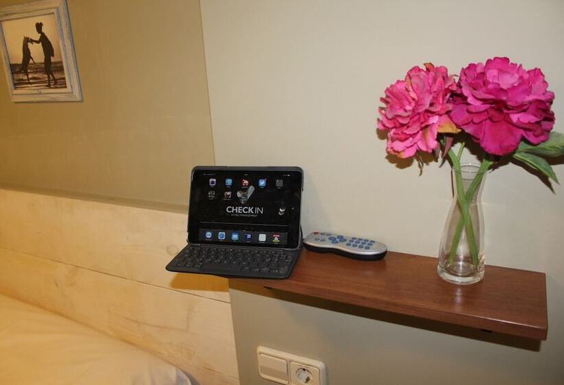 ホテル El Camino Urban Rooms