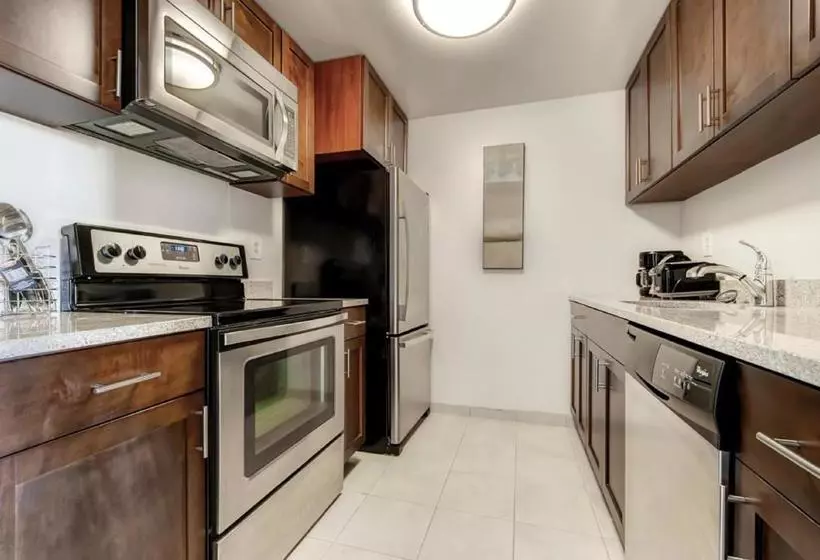 ホテル Global Luxury Suites Next To Providence Place Shopping Mall