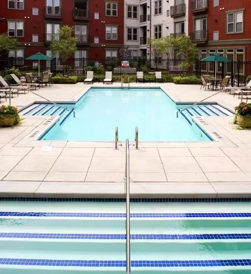ホテル Global Luxury Suites Next To Providence Place Shopping Mall