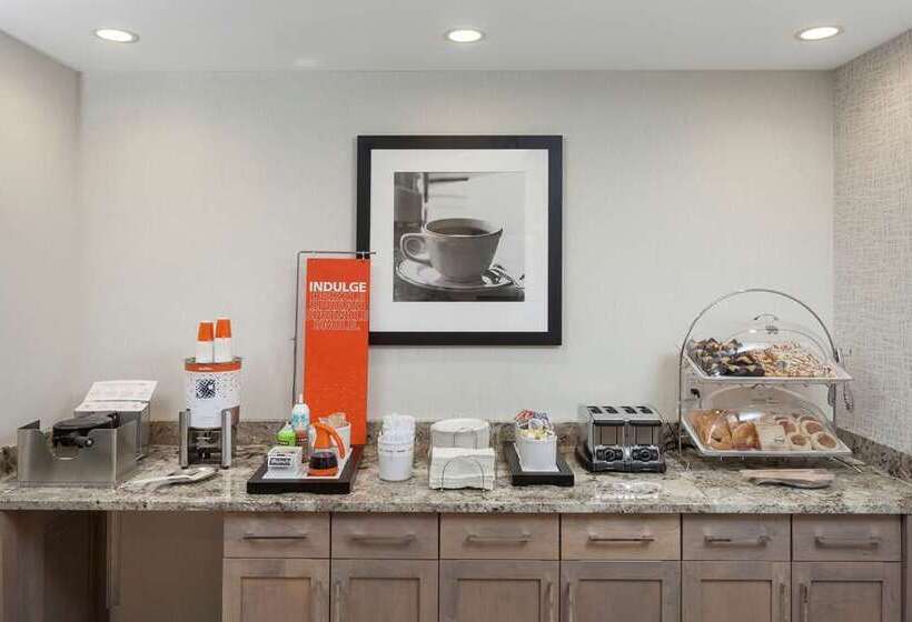 בית מלון כפרי Hampton Inn & Suites Rocky Hillhartford South