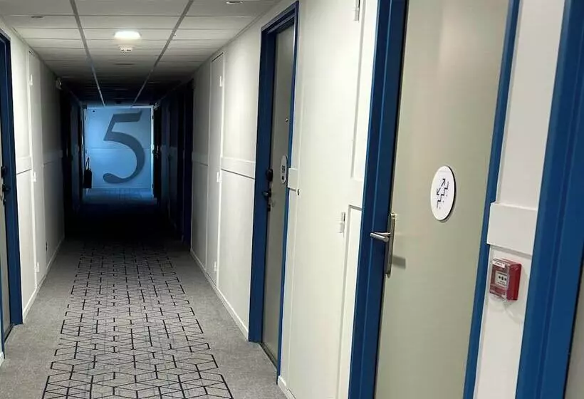 هتل Holiday Inn Express Le Havre Centre