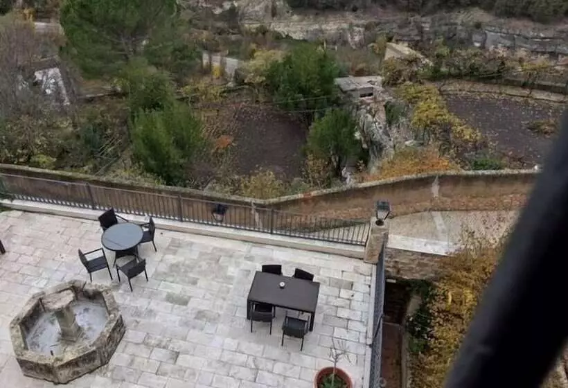 هتل Hospedería De Cuenca