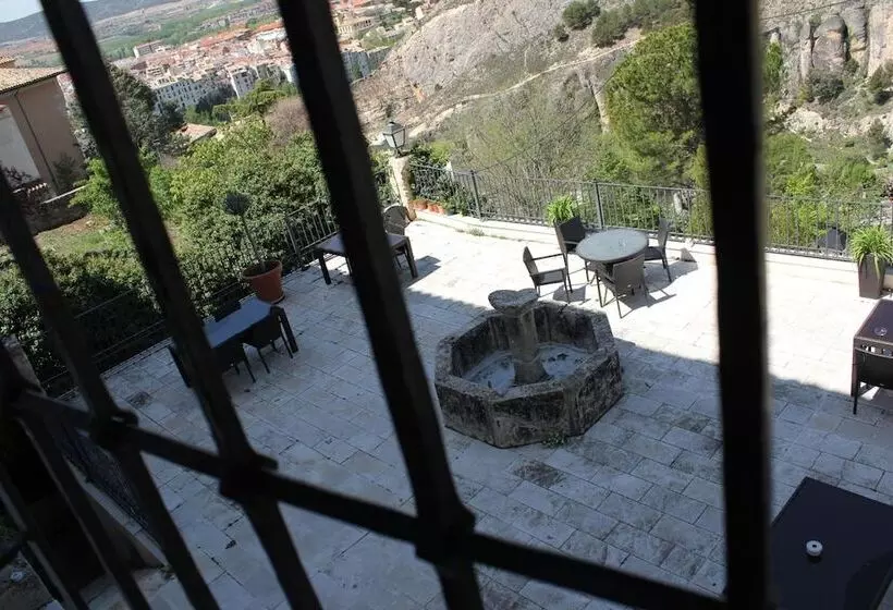 هتل Hospedería De Cuenca