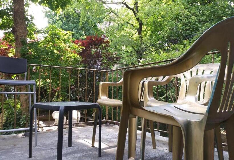 ホテル Illumination Bed & Breakfast