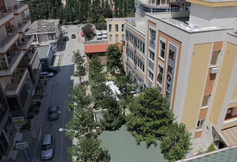 ホテル International