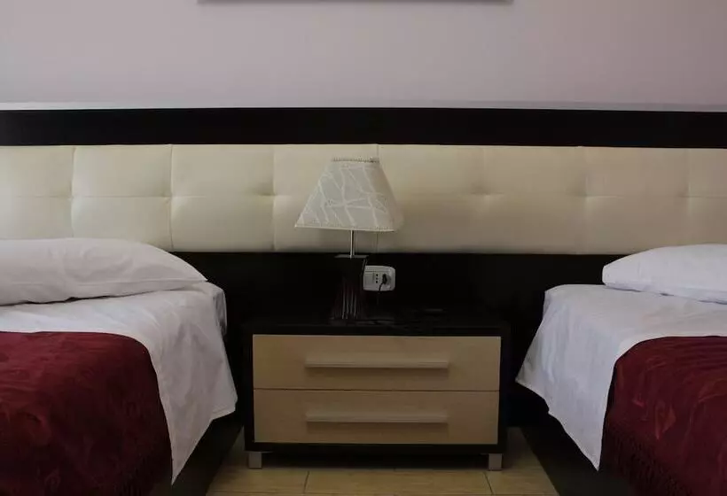 ホテル International