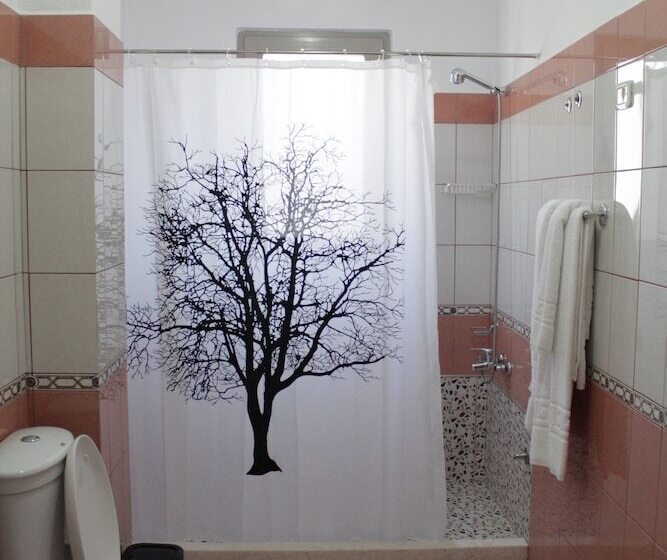 酒店 International