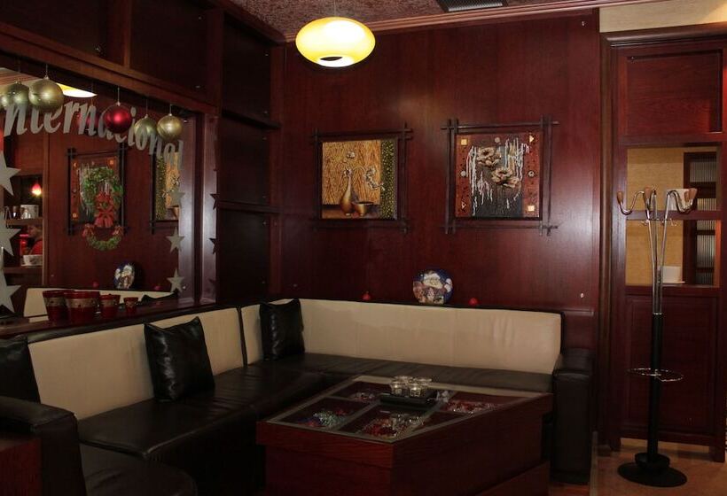 酒店 International