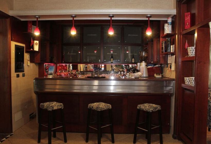 酒店 International