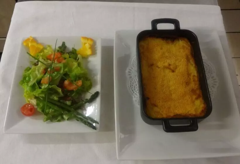 Hotelli La Champagne Ardenne   Cabourg