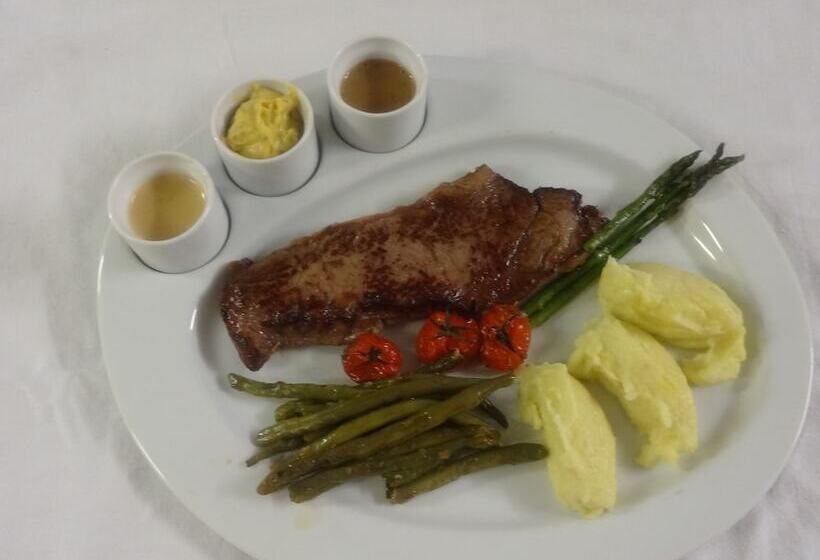 فندق La Champagne Ardenne   Cabourg