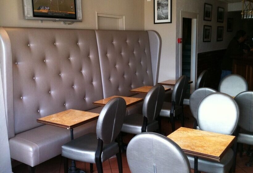 فندق La Champagne Ardenne   Cabourg