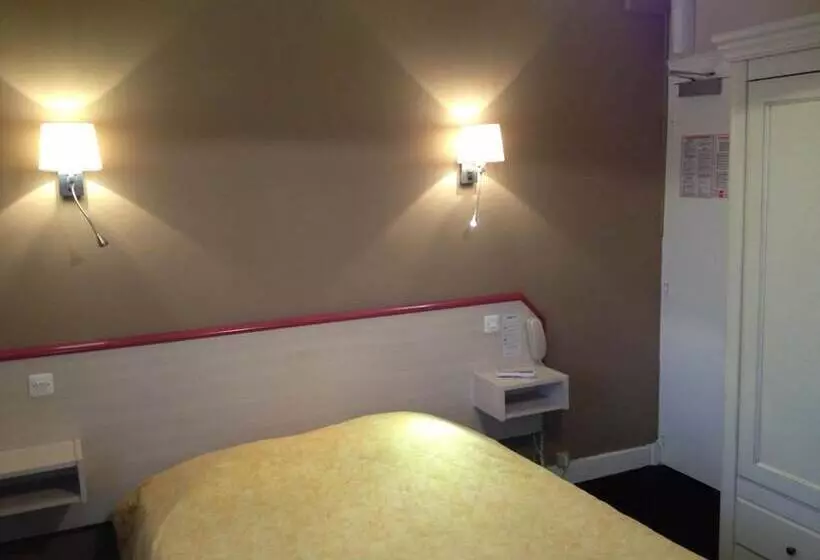 Hotelli La Champagne Ardenne   Cabourg