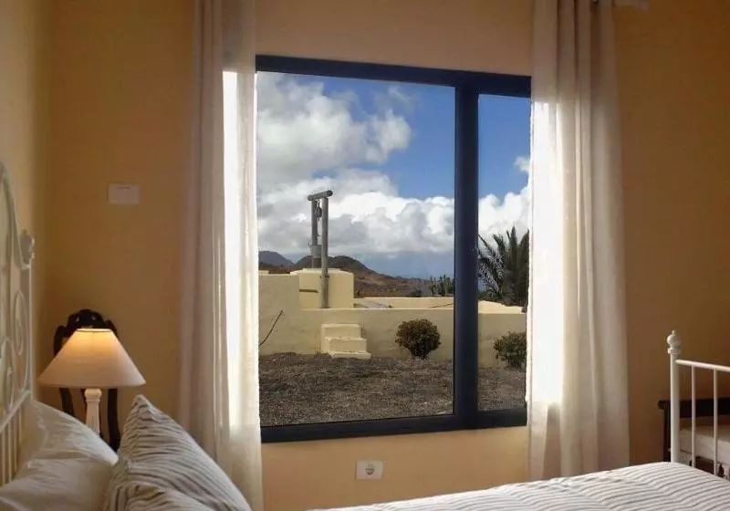 Hotel Nada Mas B&b