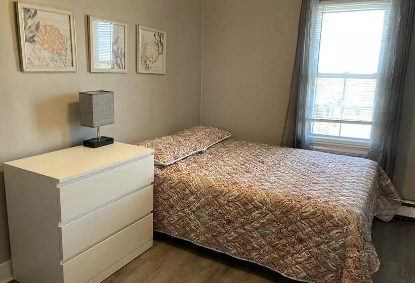 Hotelli Ocean Park Inn