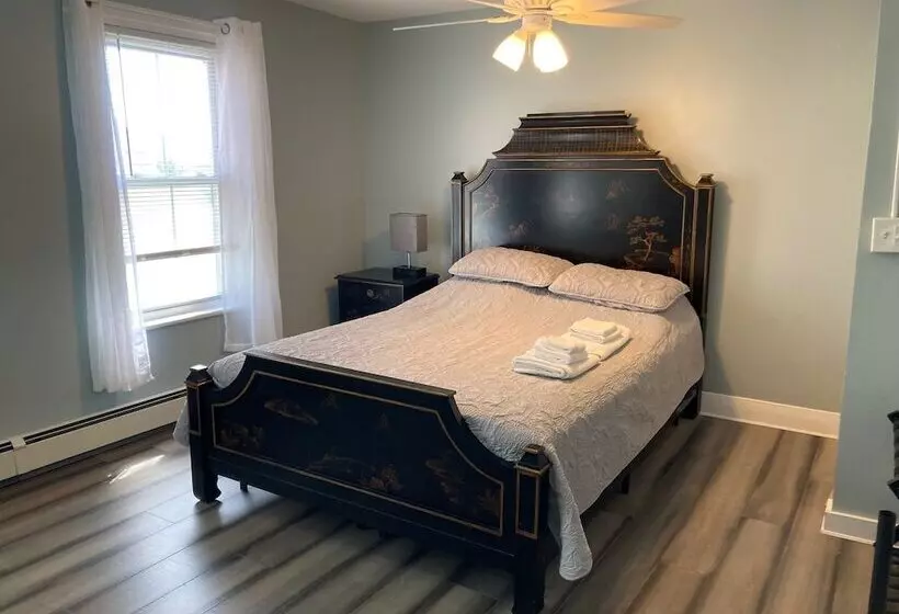 Hotelli Ocean Park Inn