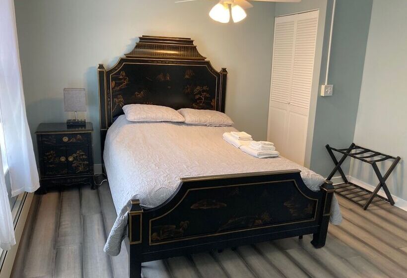 Отель Ocean Park Inn