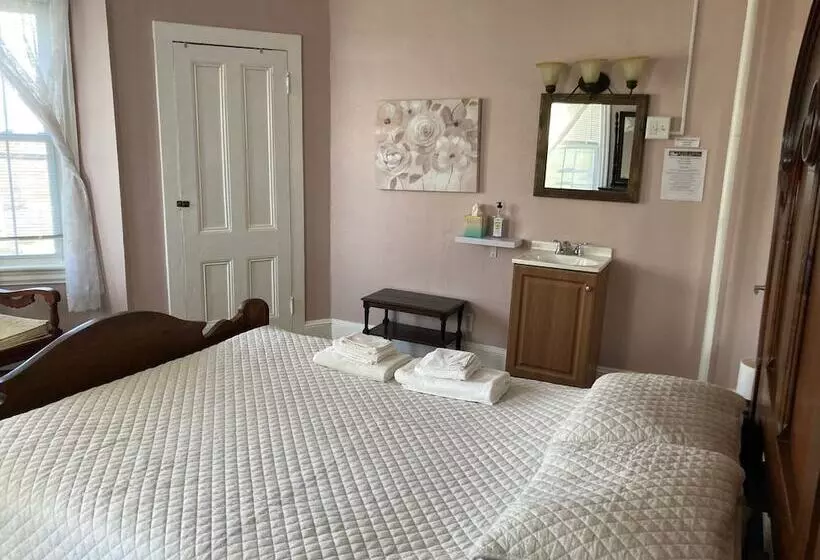 Hotelli Ocean Park Inn