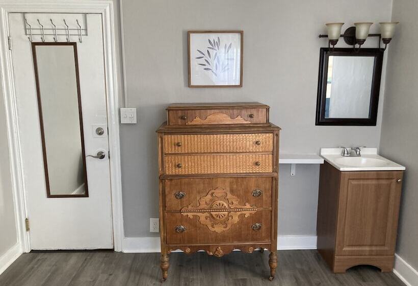 Отель Ocean Park Inn